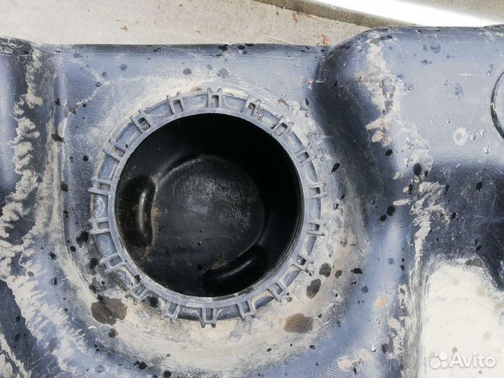 Топливный бак Киа Рио 1