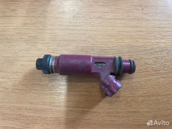 Форсунка топливная Mazda 3 BK