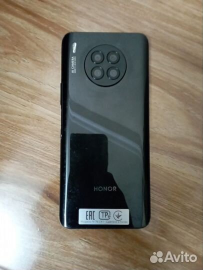 Смартфон б/у honor 50 lite