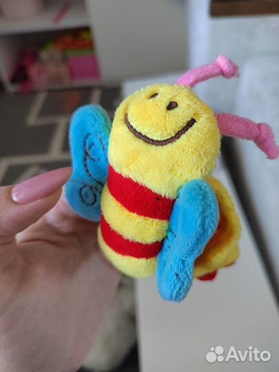 Игрушки на коляску игрушки в кроватку