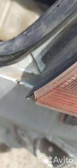 Фонарь задний правый Rover 75