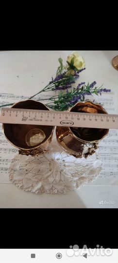 Золотой винтажный набор посуды с лепниной