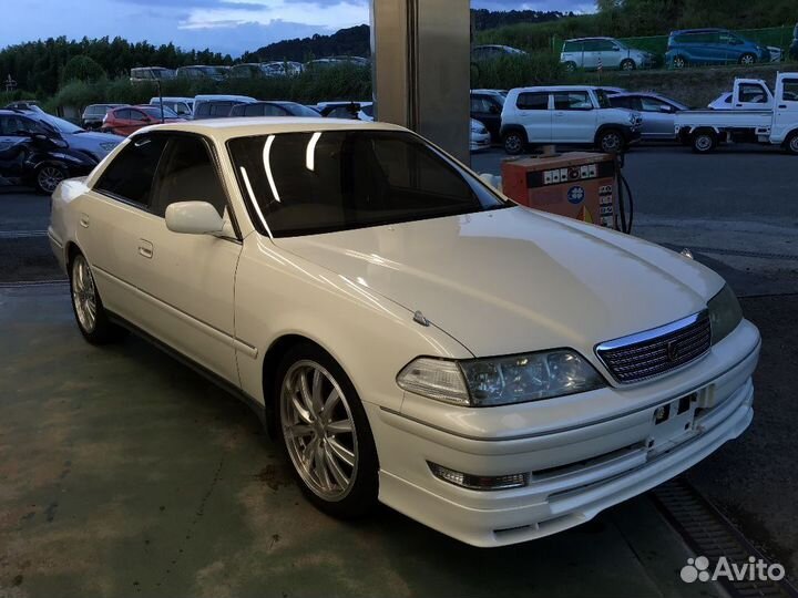 Эмблема regalia Toyota Mark II GX100