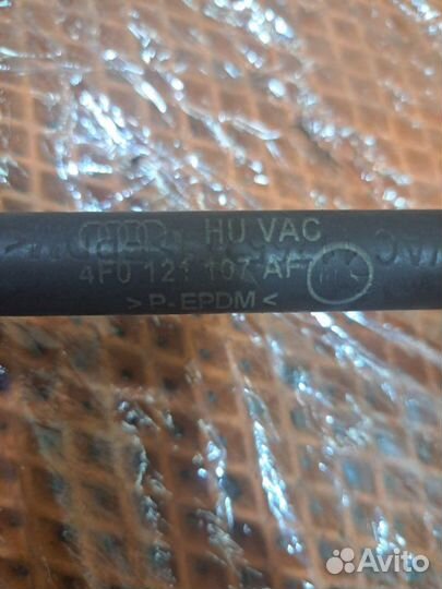 Патрубок Audi A6 C6 4F ccea 2010