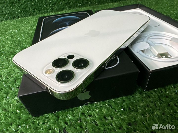 iPhone 12 Pro, 256 ГБ