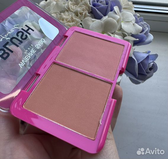 Палетка румян для лица новая
