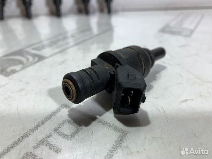 Форсунка топливная Bmw 3 E46 M52B20 1998-2005