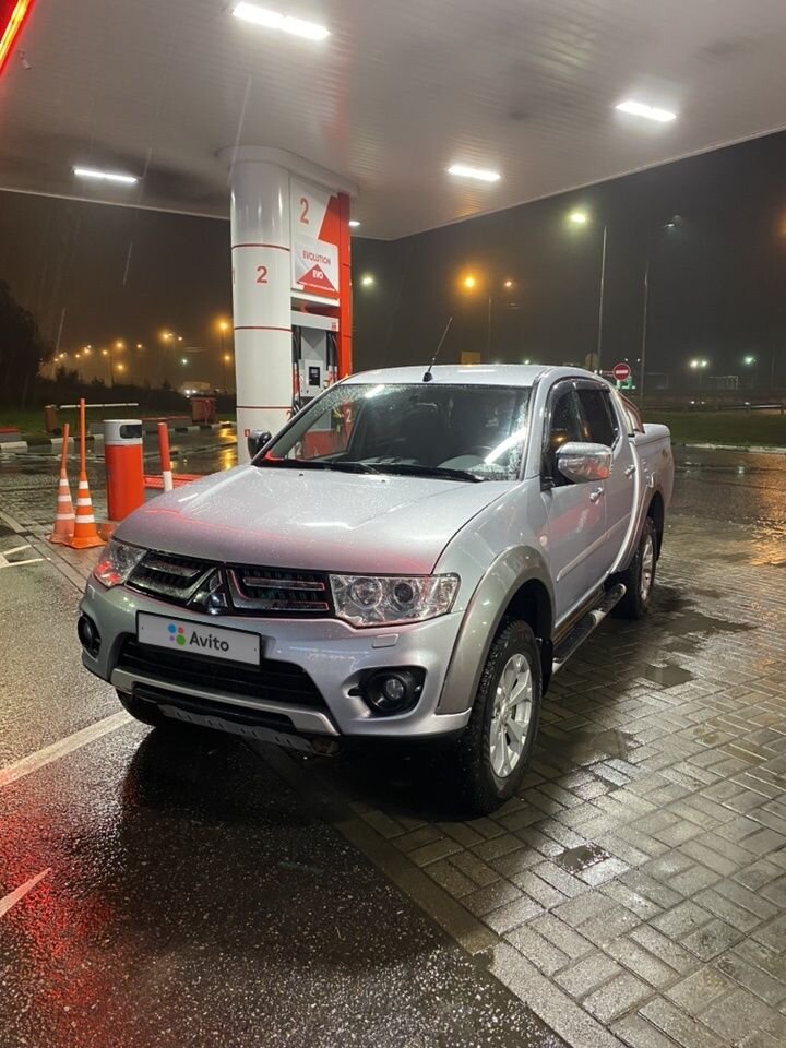 Mitsubishi L200: фото владельца