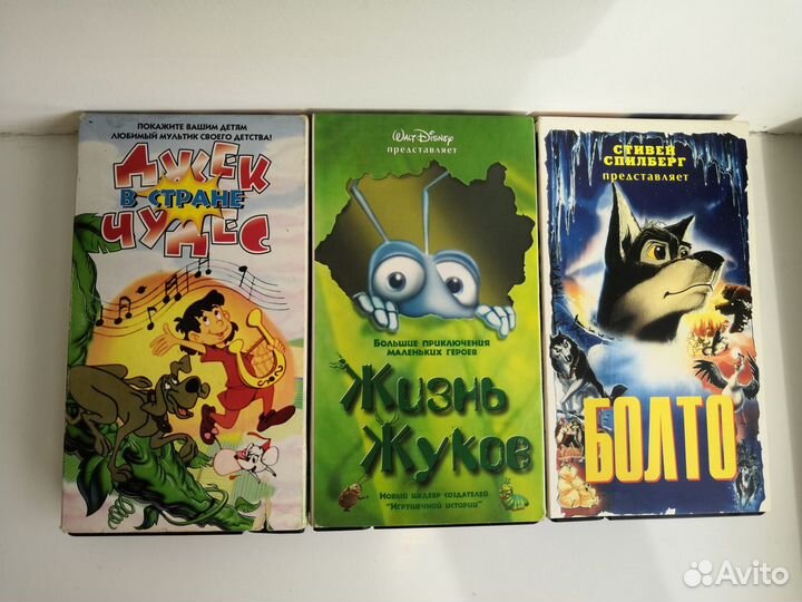 Видеокассеты vhs, 32 штуки