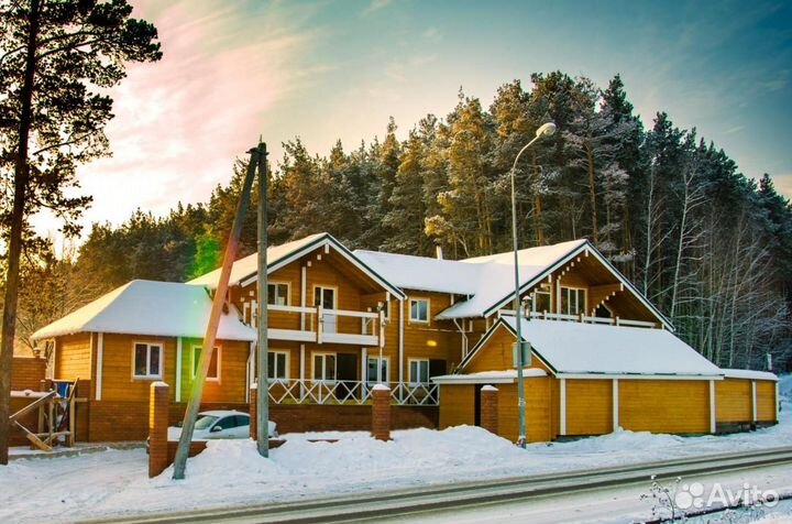 Администратор гостиницы (дома отдыха)