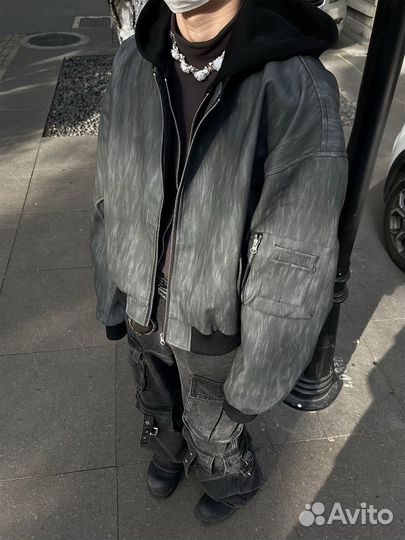 Бомбер Balenciaga Type Bomber