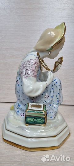 Фарфоровая статуэтка лзфи 