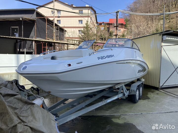 BRP Sea-Doo Challenger 230