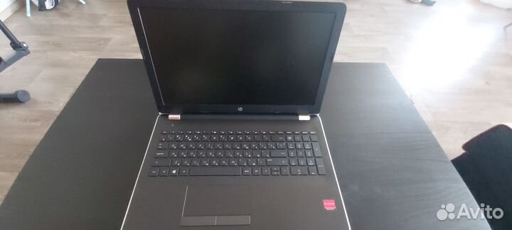 Ноутбук HP 15-bw664ur