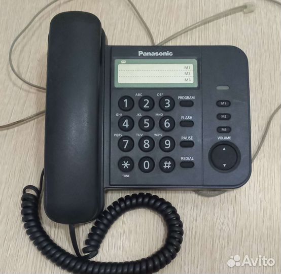 Офисный телефон