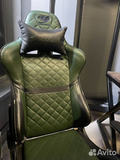 Игровые кресла thunderx3 и cougar