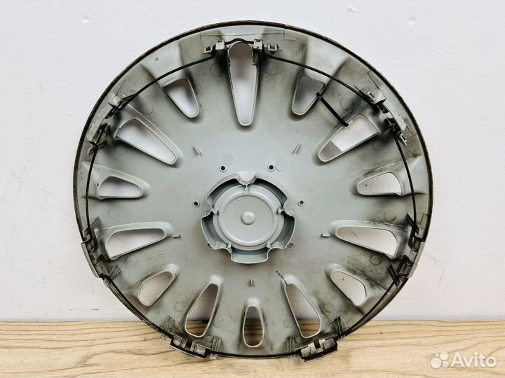 Колпак на колесо r 16 volkswagen jetta