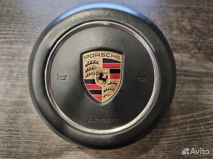 Подушка безопасности в руль Porsche Cayenne 958