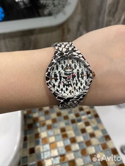 Часы наручные женские анималистичный принт