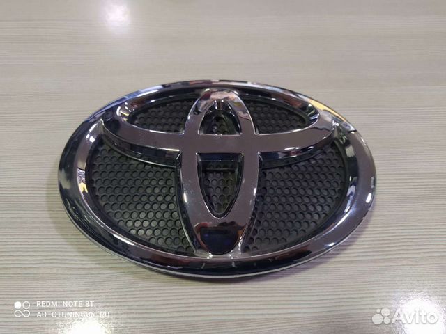 Знак Тойота 200