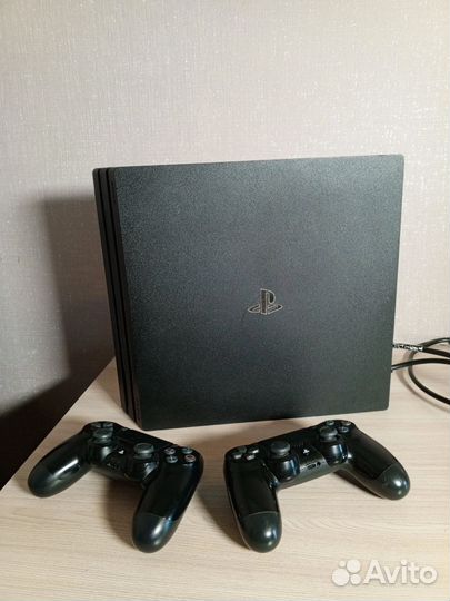 Sony playstation 4 pro 1tb