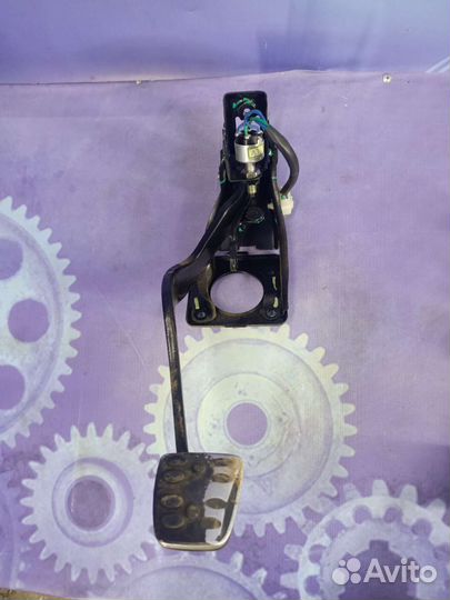 Педаль тормоза Great Wall Hover M2