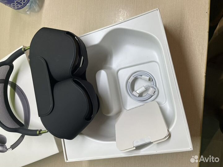 Apple airpods pro max
