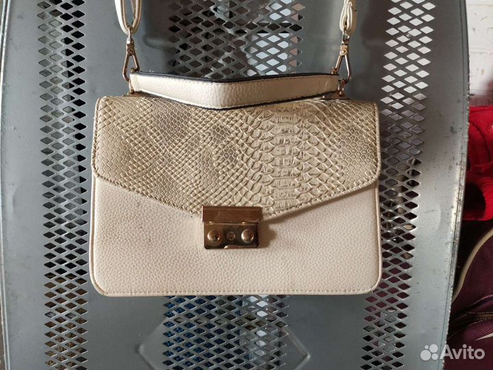 Сумки женские бесплатно