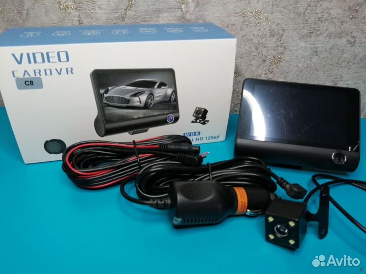 Видеорегистратор+камера заднего хода Cardvr c8