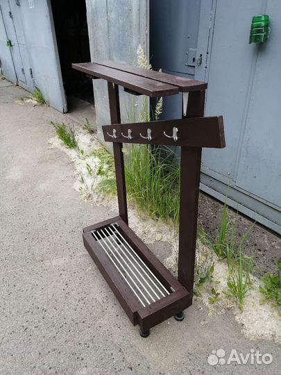 Детская обувница и вешалка