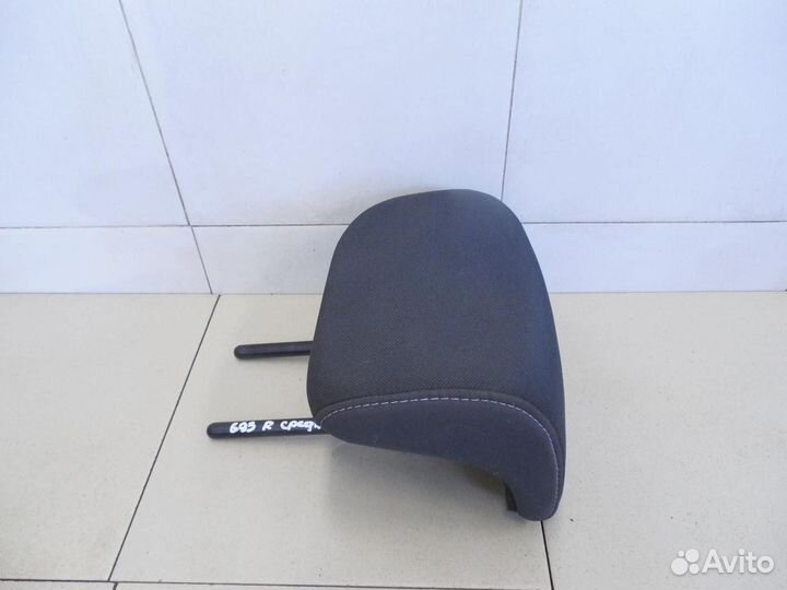 Подголовник Fluence 2010