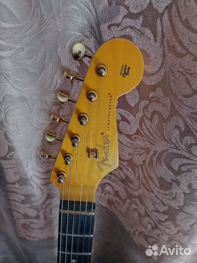 Гитара Fender SRV Relic (replica)