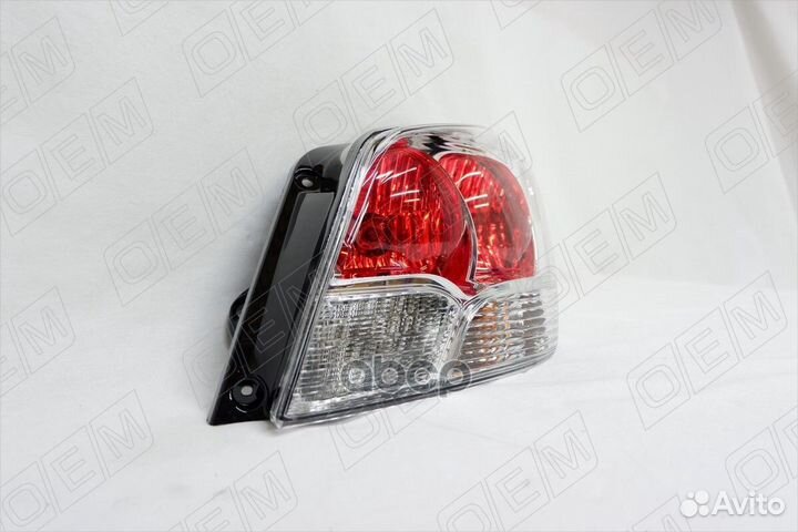 Фонарь правый Mitsubishi Outlander 1 (2003-2008) 1