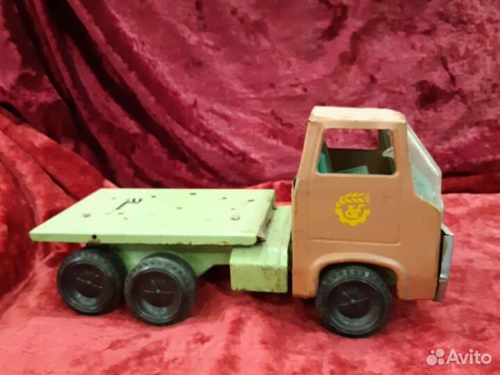 Грузовик игрушка СССР