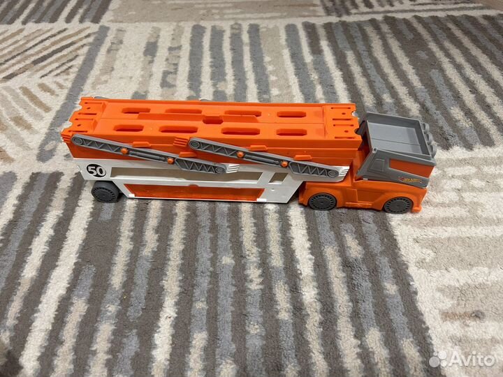 Hot wheels автовоз