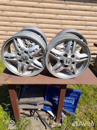 Продаю диски R15 Honda оригинал