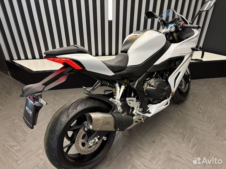 QJ SRK 800 RR