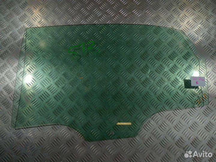 Стекло двери задней левой Volkswagen Passat B7