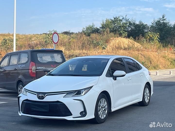 Toyota Corolla 1.5 CVT, 2021, 27 000 км