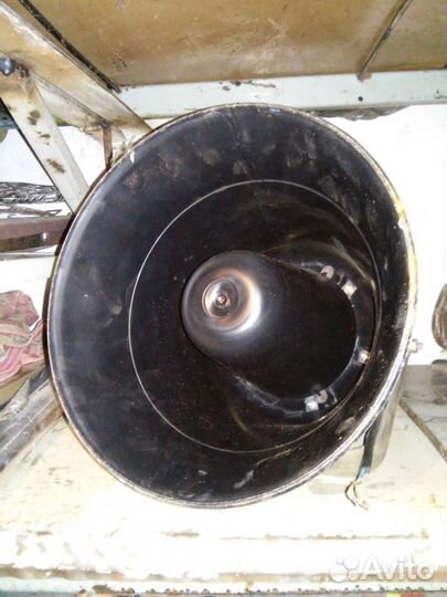 Громкоговоритель колокол