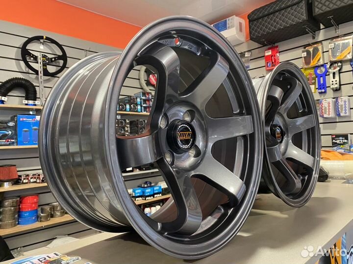 R15 Диски Volk Racing TE37SL 8J ET20 4*100 (D152)