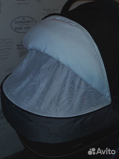 Детская коляска 3 в 1