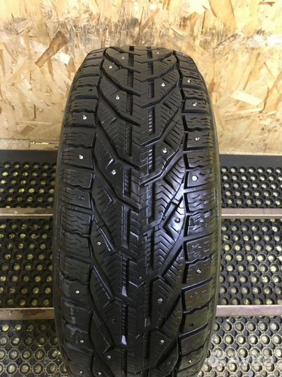 Kormoran Stud 2 205/55 R16 94T