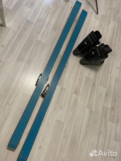 Горные лыжи Mladost comfort.Лыжные ботинки Valvo