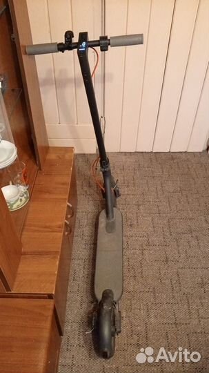 Электросамокат xiaomi m365 pro