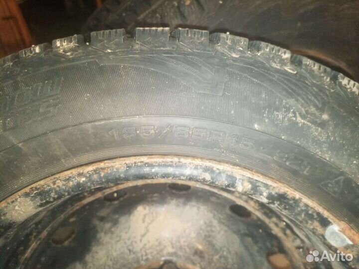 Резина зимняя 185 65 r15