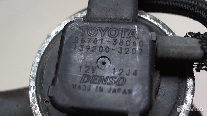 Клапан рециркуляции газов Toyota Sequoia 2008, 200