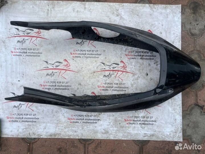 Honda cbr1100xx задний пластик