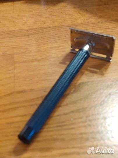 Бритвенный станок gillette