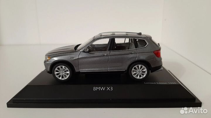 Bmw x3 / 1:43 / Schuco